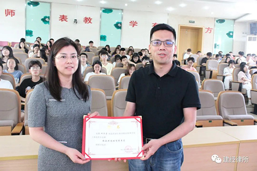 1651209860925555.jpg 封面.jpg