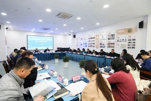 1711443465467649.jpg 640.webp.jpg