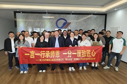 1713245032856833.jpg 640.jpg