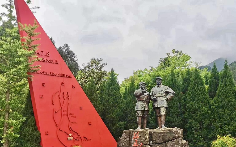 1715847453336879.jpg e3c9dc7af7fc4692de833575b180728.jpg